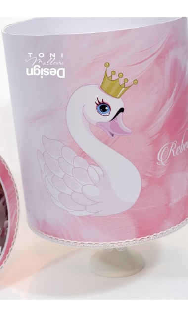 Trusou botez cu lebada pentru fetite personalizat prin brodare, Little Swan 3